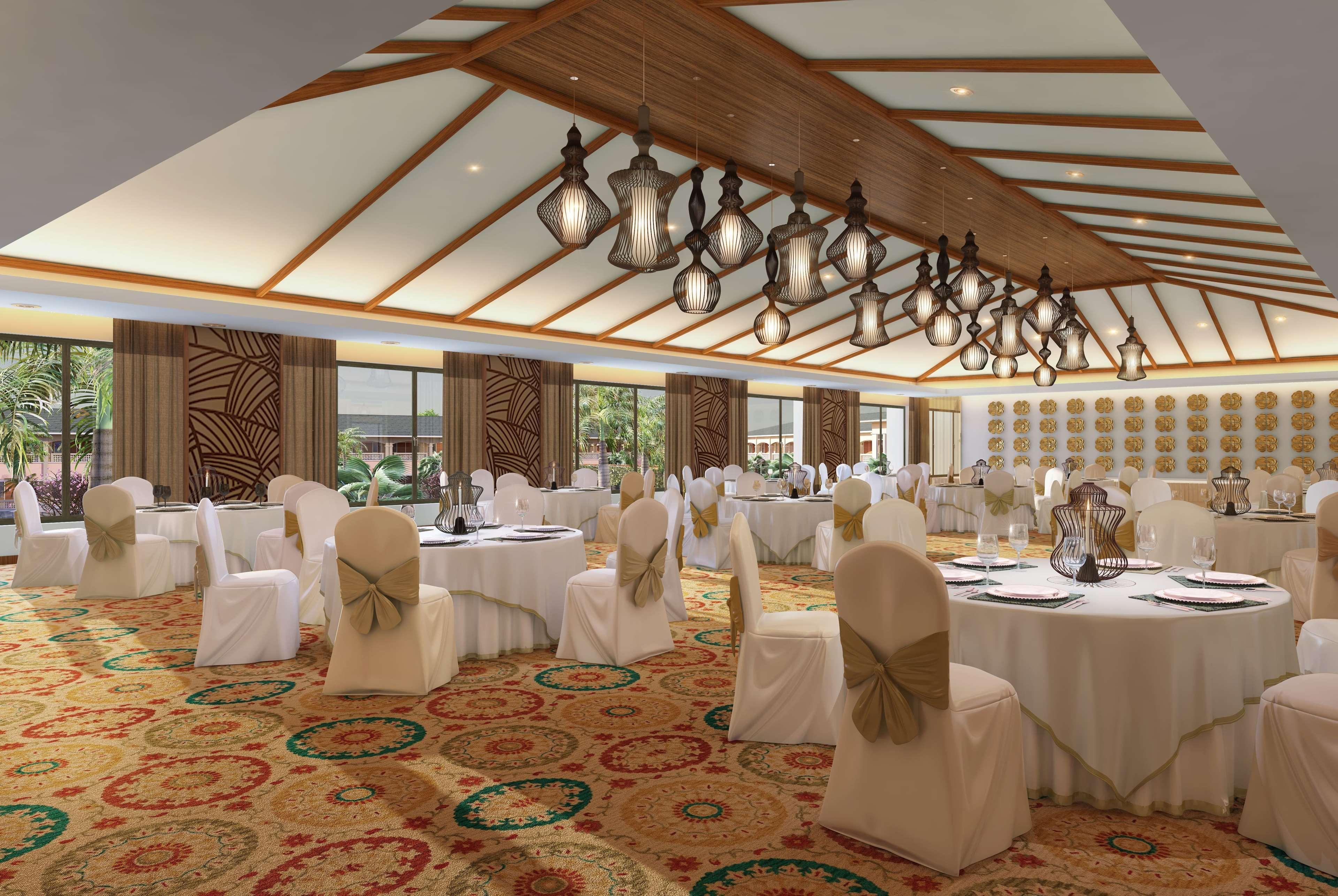 Hawthorn Suites By Wyndham Dwarka Экстерьер фото
